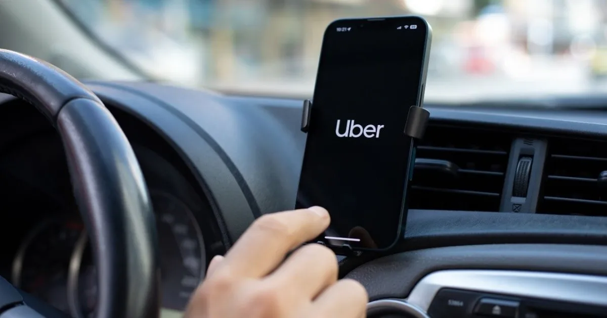 Catamarca: el Concejo Deliberante capitalino regulará Uber, pero la ordenanza no incluye a las motos
