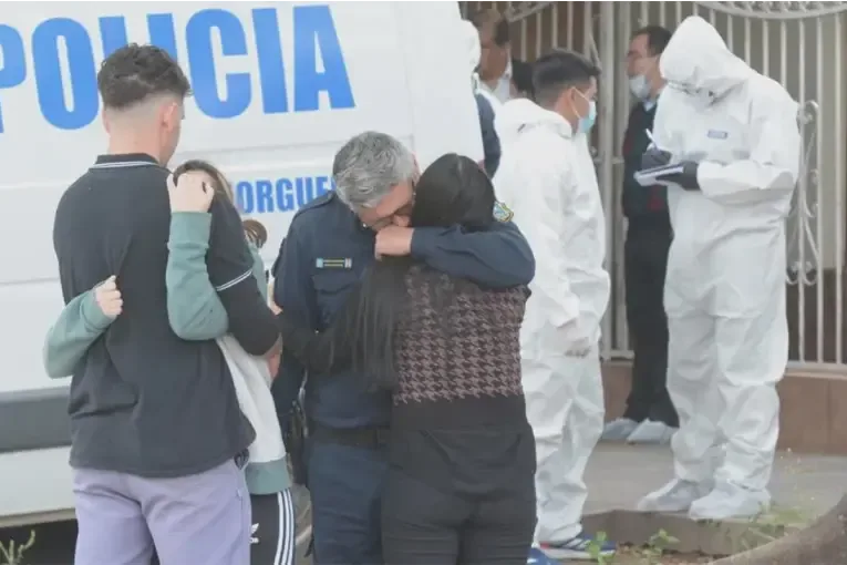 La mujer que mató a su hija le había dado clonazepam y estuvo 12 horas junto al cadáver